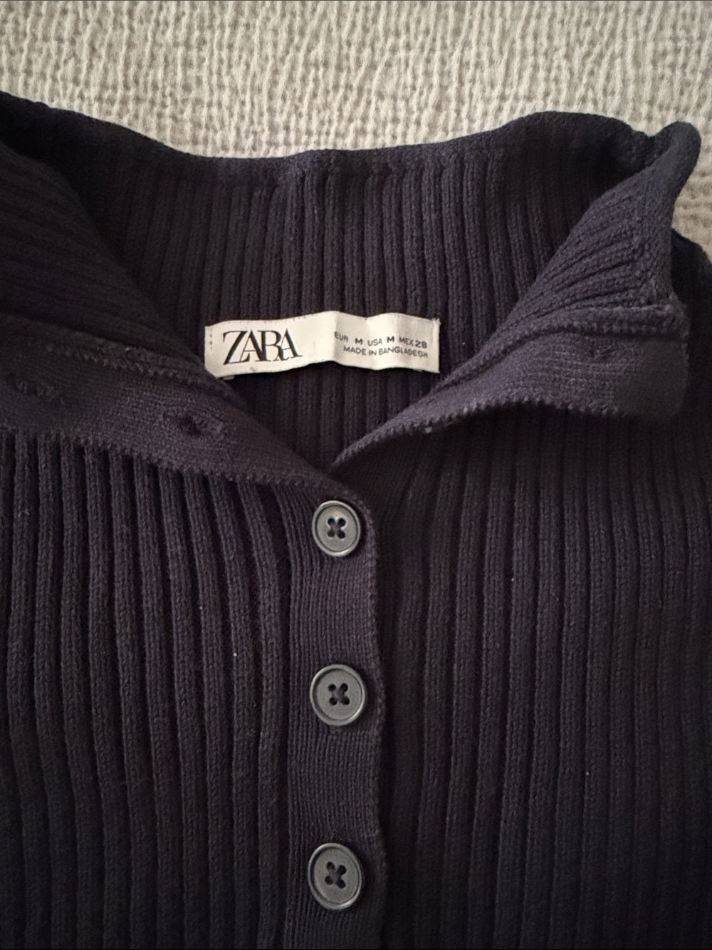Zara Navy Ribbed Button-Front Cropped Pullover - Picture 2 of 5